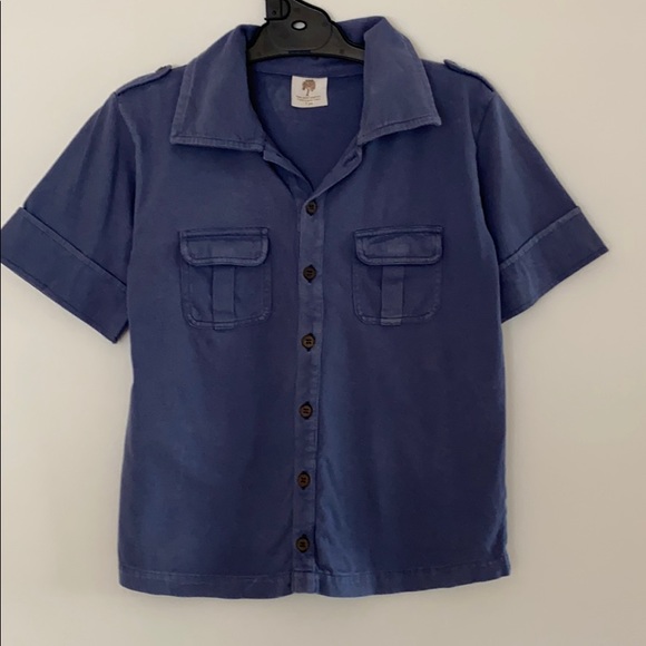 Kate Quinn Organics Blue button down shirt - Picture 1 of 5
